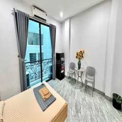 Căn hộ 2 Ngủ 1 khách 60m2 full đồ ngõ thịnh Hào 1 Đống Đa 