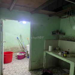 Cho thuê nhà kho mặt tiền cư xá Phú Lâm Q6 100m2 giá 12 triệu