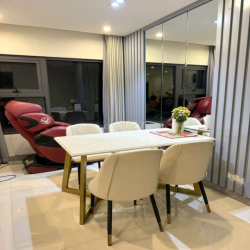 Penthouse Sân Vườn Có Xông Hơi Và Bồn Tắm Giữa Lòng Vinhomes Gran Park