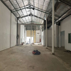 Xưởng Dĩ An 600m²/28tr sẵn văn phòng 3fa đường cont