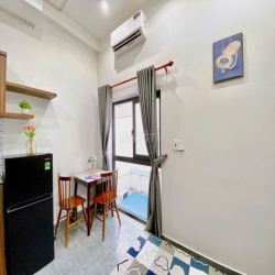 CỬA SỔ TRỜI TO - FULL NỘI THẤT NGAY ĐH CÔNG THƯƠNG, CÁCH BIG C 200M