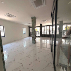 CHO THUÊ NHÀ LÀM VĂN PHÒNG MỚI 100% – SÁT CẠNH Q7 SAIGON RIVERSIDE