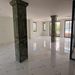 CHO THUÊ NHÀ LÀM VĂN PHÒNG MỚI 100% – SÁT CẠNH Q7 SAIGON RIVERSIDE