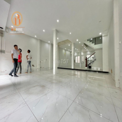 CHO THUÊ NHÀ VILLA SÂN BAY * 9X20M GIÁ RẺ 39.9TR * 3 TẦNG