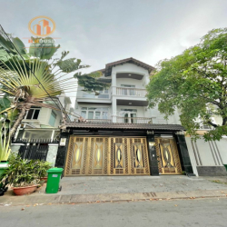 CHO THUÊ NHÀ VILLA SÂN BAY * 9X20M GIÁ RẺ 39.9TR * 3 TẦNG