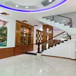 Cần cho thuê nhà HXH 262/3A Huỳnh Văn Bánh P.11 Q.Phú Nhuận