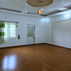 Cần cho thuê nhà HXH 262/3A Huỳnh Văn Bánh P.11 Q.Phú Nhuận