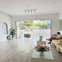 CHO THUÊ NHÀ - MẶT TIỀN ĐƯỜNG HÙNG VƯƠNG