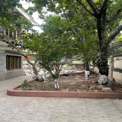 CHO THUÊ BIỆT THỰ THẢO ĐIỀN DTSD 700m2