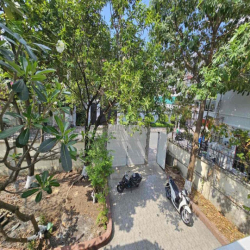 CHO THUÊ BIỆT THỰ THẢO ĐIỀN DTSD 700m2