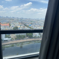 Cần cho thuê căn 1pn view q1,có nt (2máy lạnh,2 rèm,máy nước nóng)