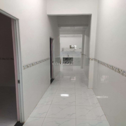 Thuê nhà nguyên căn Hoàng Quốc Việt, An Bình