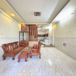 Nhà đường số 24 Lê Văn Quới[4x12, 3 lầu, 5pn, 4toilet] 12tr/tháng