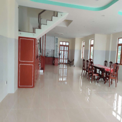 Biệt thự 10x20 3 lầu căn góc cực đẹp