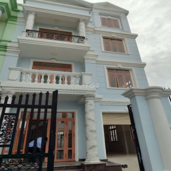 Biệt thự 10x20 3 lầu căn góc cực đẹp