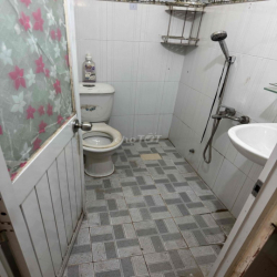 nhà hẻm xe tải đường HT 17 gần bến xe hiệp thành Q12