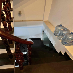 Nhà dư phòng cần cho thuê ngay ngã tư tô hiệu hoà bình