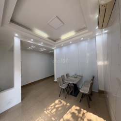 Cho thuê BT Vườn Đào 55 triệu, 165m2, 6PN 4WC view đẹp tại Tây Hồ