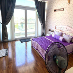 cho thuê villa hồ bơi 3PN full nội thất gần biển giá tốt 