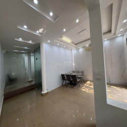 Cho thuê BT Vườn Đào 55 triệu, 165m2, 6PN 4WC view đẹp tại Tây Hồ