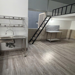 Cho thuê phòng trọ Bình Lợi Bình Thạnh: có gác, bancông, full nội thất