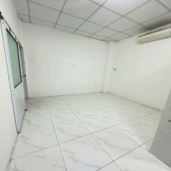 Cần pass lại phòng đầu tháng dọn vào ở