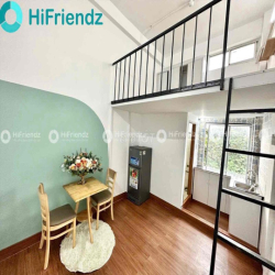 Phòng duplex cửa sổ trời gần đại học VLU