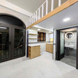 PHÒNG DUPLEX, BAN CÔNG, FULL NỘI THẤT NHƯ HÌNH