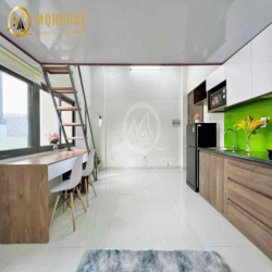 Duplex Khổng Lồ 40m2 Tone Trắng Mới Tinh Ngay CMT8