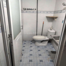 Cho thuê nhà nhỏ, Trệt 1 lầu, HXH, Thăng Long P4 Tân Bình