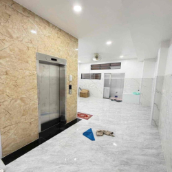cho thuê nhà mặt tiền 3/2 P11 Q10 4,5x16m 5T TM 40tr
