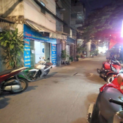 Cho thuê nhà nhỏ, Trệt 1 lầu, HXH, Thăng Long P4 Tân Bình