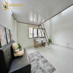 Duplex Khổng Lồ 40m2 Tone Trắng Mới Tinh Ngay CMT8