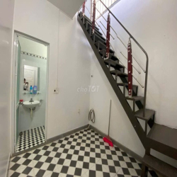 Cho thuê nhà lâu dài Kiều Sơn 3,5 tầng; Ưu tiên gia đình