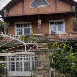 CẦN CHO THUÊ NHÀ SÂN VƯỜN ĐƯỜNG AN BÌNH