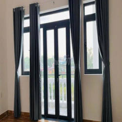 CHO THUÊ NHÀ TRỆT LẦU CÓ NỘI THẤT GẦN BÊN XE TÂN ĐÔNG HIỆP DĨ AN