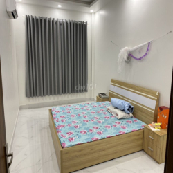 Nhà nguyên căn KDT Vạn Phúc city giá 32tr 5x22m nhà như hình