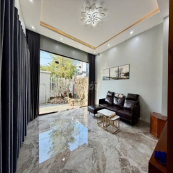 CHO THUÊ VILLA 3PN CÓ HỒ BƠI: NGUYỄN ĐÌNH HOÀN - THỌ QUANG