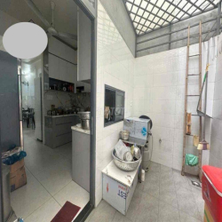 Cho Thuê Nhà Ngay Đại Học Công Thương - DT 5x20m 1 Trệt 1 Lầu 2Pn 2Wc