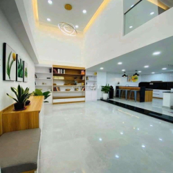 Cho Thuê Gấp HXH Nhà Mới Xây Ngày Lý Thường Kiệt, Q10, Giá 15 Tr/Th.