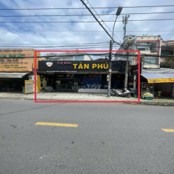 NHÀ NGUYÊN CĂN MẶT TIỀN BÌNH LONG 11M X 30M , 1 TRỆT NHÀ MỚI SẠCH SẼ