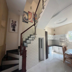 CHO THUÊ NHÀ Đ. BƯNG ÔNG THOÀN CẠNH CNC