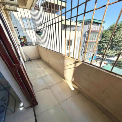 Phòng trọ ban công thoáng 123 Bằng Liệt gần Linh Đàm 3tr2