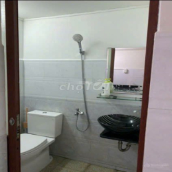 Nhà mới Nguyễn Tiểu La, Trệt Lửng 2 Lầu 4PN, 3.5x13m, 20TR