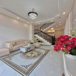 Nhà Tân cổ điển mới Mỹ Tho