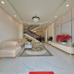 Nhà Tân cổ điển mới Mỹ Tho