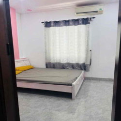 Nhà 3 tầng 5PN đường Hoàng Thế Thiện, Hoà Xuân