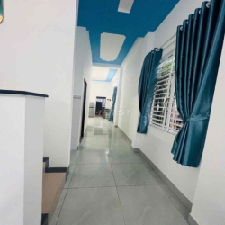 CHO THUÊ NHÀ TRỆT 1 LẦU MỚI - CÓ HẺM HÔNG  - FULL NỘI THẤT - KDC HỒNG