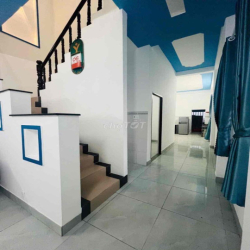 CHO THUÊ NHÀ TRỆT 1 LẦU MỚI - CÓ HẺM HÔNG  - FULL NỘI THẤT - KDC HỒNG