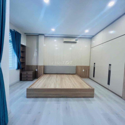 CHO THUÊ NHÀ TRỆT 1 LẦU MỚI - CÓ HẺM HÔNG  - FULL NỘI THẤT - KDC HỒNG